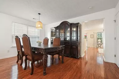 115 Village Trace, Woodstock, GA 30188 - Photo 8