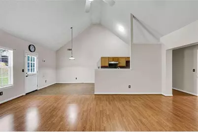 6827 Hill Creek Cove, Lithonia, GA 30058 - Photo 10
