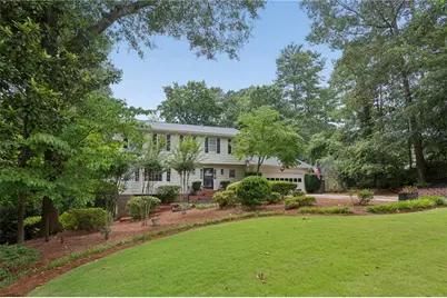 3825 Creekview Drive NE, Marietta, GA 30068 - Photo 1