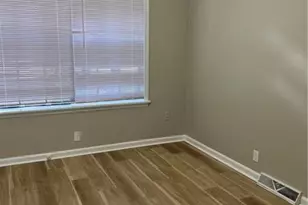 2121 Wood Ct, Marietta, GA 30062 - Photo 10