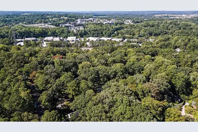 2340 Christophers Walk NW, Atlanta, GA 30327 - Photo 54