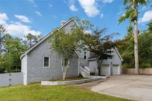 1339 Mundys Mill Rd, Jonesboro, GA 30238 - Photo 2