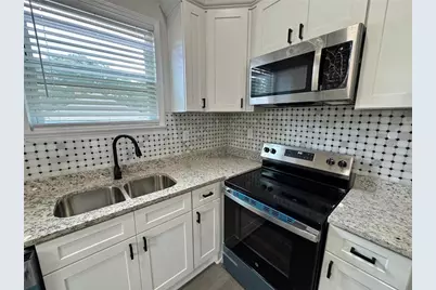 69 Fourth Street, Griffin, GA 30223 - Photo 10