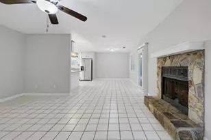 2805 Varlet Ct, Snellville, GA 30039 - Photo 8