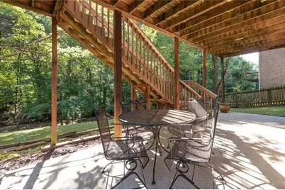 4535 Village Springs Run, Atlanta, GA 30338 - Photo 32