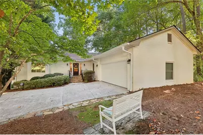 2350 Roxburgh Drive, Roswell, GA 30076 - Photo 4