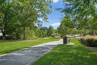 811 McLinden Avenue SE, Smyrna, GA 30080 - Photo 28