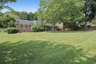 2781 Fern Valley Rd, Marietta, GA 30066 - Photo 2