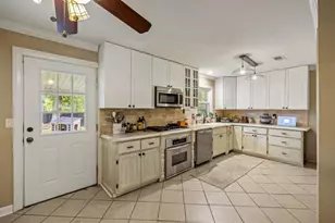 285 Air Acres Way, Woodstock, GA 30188 - Photo 10