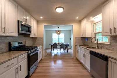 539 Fond Du Lac Drive, Stone Mountain, GA 30088 - Photo 2
