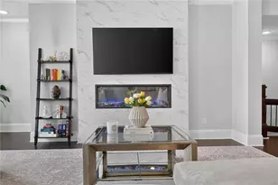 1040 Aster Rd, Roswell, GA 30076 - Photo 8