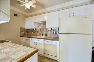 1977 Johnson Ferry Rd, Marietta, GA 30062 - Photo 34