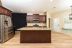 1106 Blankets Creek Dr, Canton, GA 30114 - Photo 10