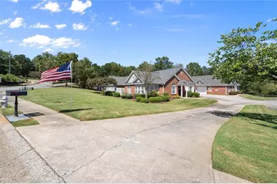 205 Somerton Place, Cumming, GA 30040 - Photo 2