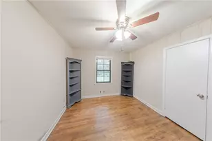 593 Hurt Rd SW, Smyrna, GA 30082 - Photo 8