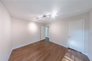 593 Hurt Rd SW, Smyrna, GA 30082 - Photo 12