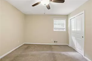 2225 Emerald Castle Dr, Decatur, GA 30035 - Photo 16