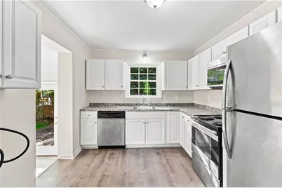 1944 Mayes Drive SE, Marietta, GA 30067 - Photo 10