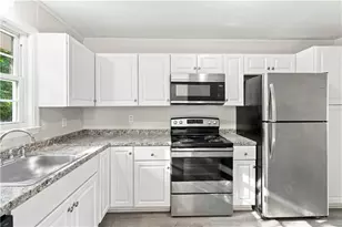 1944 Mayes Dr SE, Marietta, GA 30067 - Photo 8