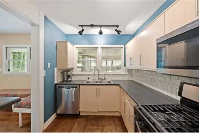 2764 Hogan Road, Atlanta, GA 30344 - Photo 10