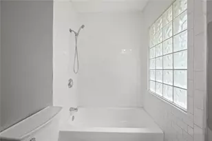2764 Hogan Rd, Atlanta, GA 30344 - Photo 16