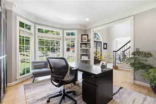 10785 Grenadier Ln, Alpharetta, GA 30022 - Photo 6