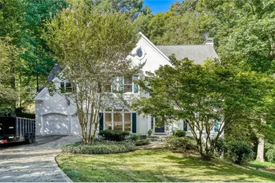 1363 Fallsbrook Way NW, Acworth, GA 30101 - Photo 1