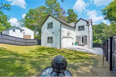 330 Seventh Avenue, Scottdale, GA 30079 - Photo 36