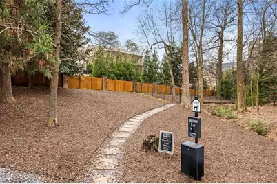 3235 Roswell Road NE #819, Atlanta, GA 30305 - Photo 52