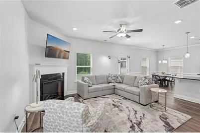 111 Vineyard Walk, Carrollton, GA 30117 - Photo 4