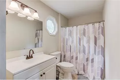 8515 Lake Drive, Snellville, GA 30039 - Photo 22