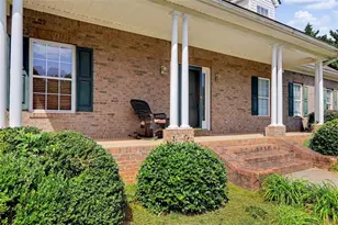 1225 Bent Creek Dr, McDonough, GA 30252 - Photo 4