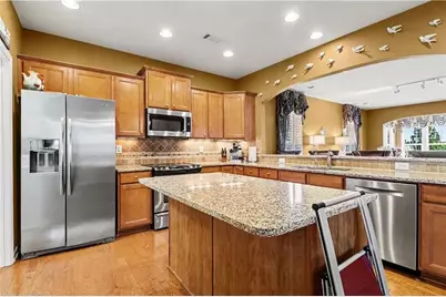 6667 Fawn Meadow Lane, Hoschton, GA 30548 - Photo 8