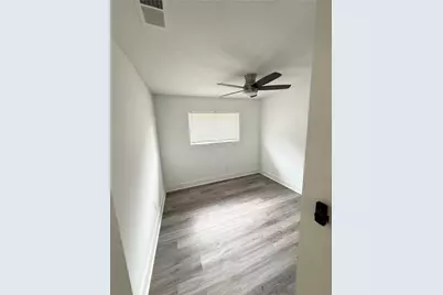 621 Garden Walk Drive, Stone Mountain, GA 30083 - Photo 16