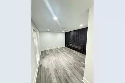 621 Garden Walk Drive, Stone Mountain, GA 30083 - Photo 2