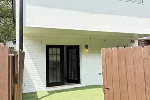 621 Garden Walk Dr, Stone Mountain, GA 30083 - Photo 6