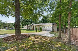 938 Charleston Ct, Gainesville, GA 30501 - Photo 36