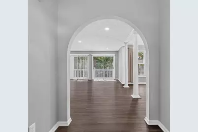 938 Charleston Court, Gainesville, GA 30501 - Photo 4