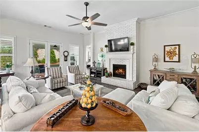 236 Chatuge Drive, Hoschton, GA 30548 - Photo 10