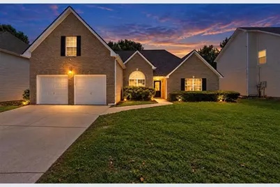 1457 Shelnut Court, Hampton, GA 30228 - Photo 2