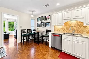 3924 Ashford Lake Ct NE, Atlanta, GA 30319 - Photo 8