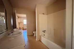 17 Collins Rd, Carrollton, GA 30116 - Photo 6