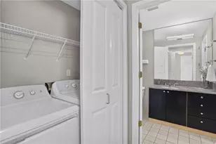 3338 Peachtree Rd NE, Atlanta, GA 30326 - Photo 28