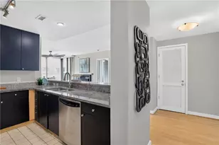3338 Peachtree Rd NE, Atlanta, GA 30326 - Photo 16