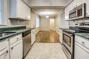 2987 Belvedere Ln, Decatur, GA 30032 - Photo 10