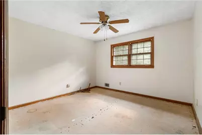 229 Holly Creek Way, Woodstock, GA 30188 - Photo 18