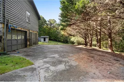 229 Holly Creek Way, Woodstock, GA 30188 - Photo 28