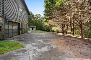 229 Holly Creek Way, Woodstock, GA 30188 - Photo 28