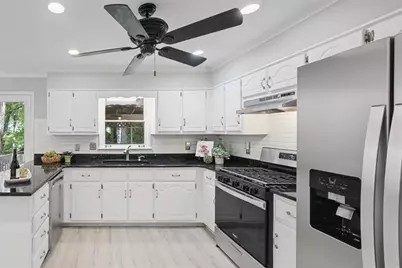 2312 Woodsfield Court NE, Marietta, GA 30062 - Photo 16
