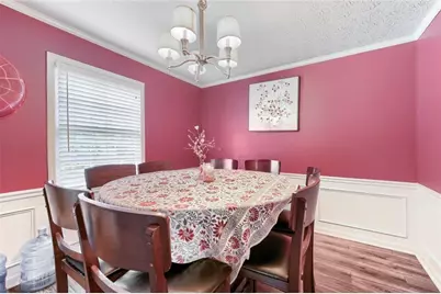 2558 Kings Way, Lawrenceville, GA 30044 - Photo 4